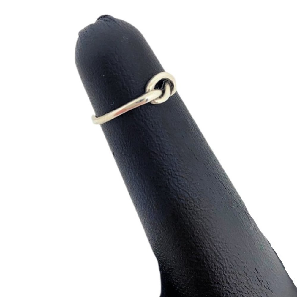 NWT-Sterling Silver(925) Little Love Knot Toe Ring - Picture 4 of 6